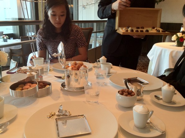 23 Rest of petits-fours